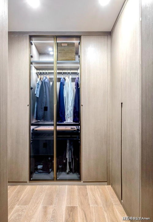 125平三室兩廳輕奢風 金屬門質感與隱形式拉手，演繹實用美學新篇章